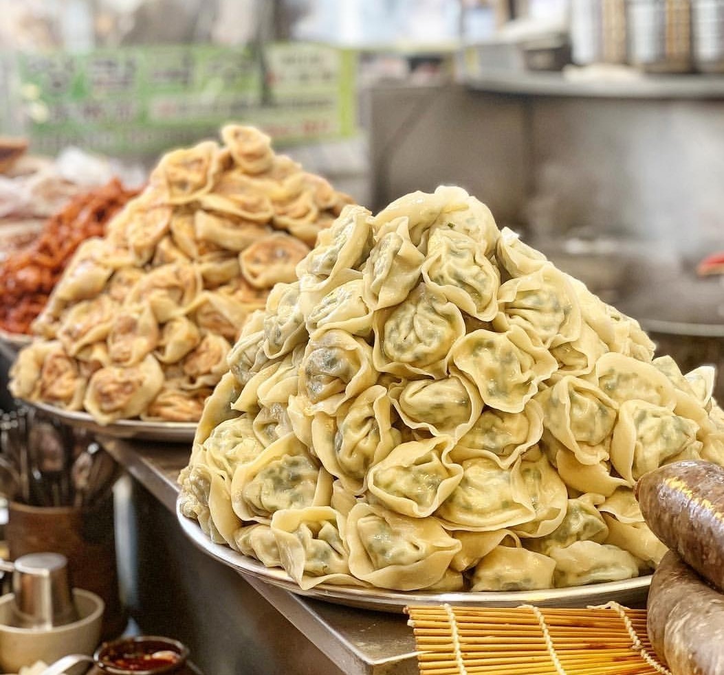 Gwangjang market,best street food area in seoul,where to eat korean street food in seoul,where to eat street food in seoul (4)