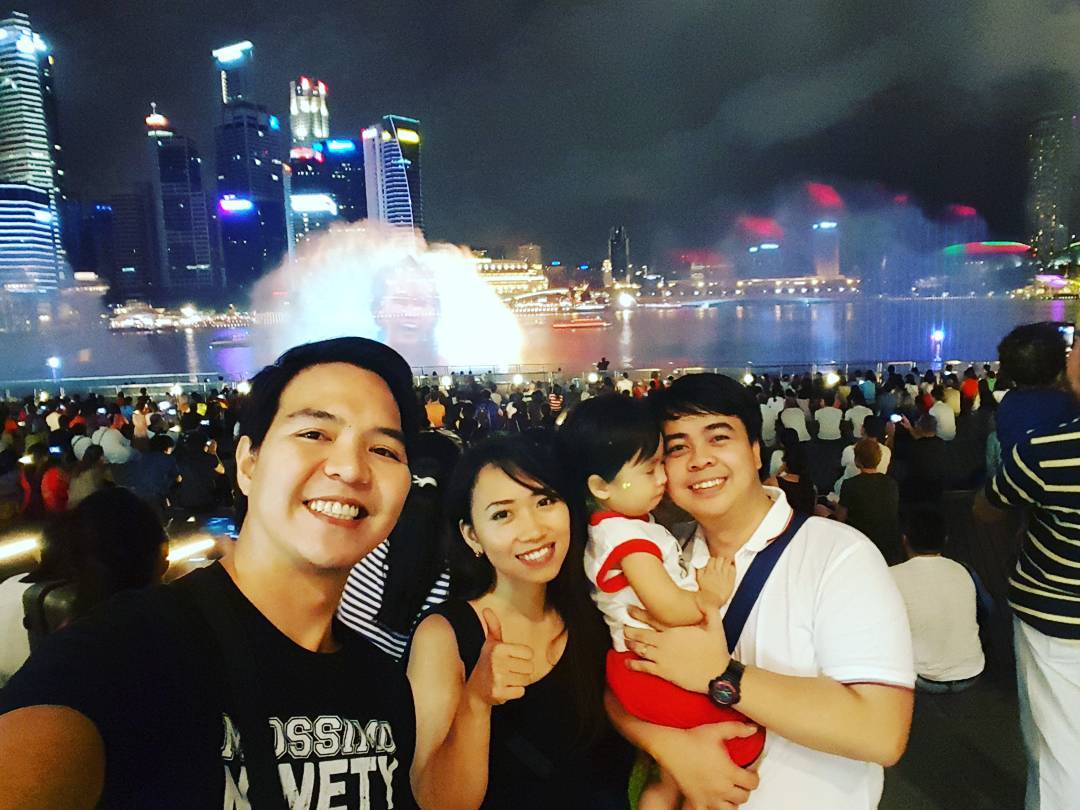 marina bay sand light show (2)