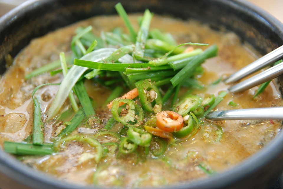 Chueotang (Mudfish (Loach) Soup) (1)