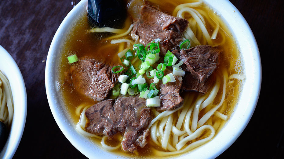 Gang Yuan Beef Noodles,kaohsiung must eat,kaohsiung what to eat,must eat in kaohsiung,what to eat in kaohsiung taiwan