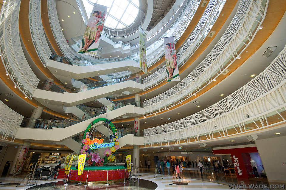dream mall,best shopping in kaohsiung,biggest shopping mall in kaohsiung,kaohsiung cheap shopping,where to shop in kaohsiung (1)