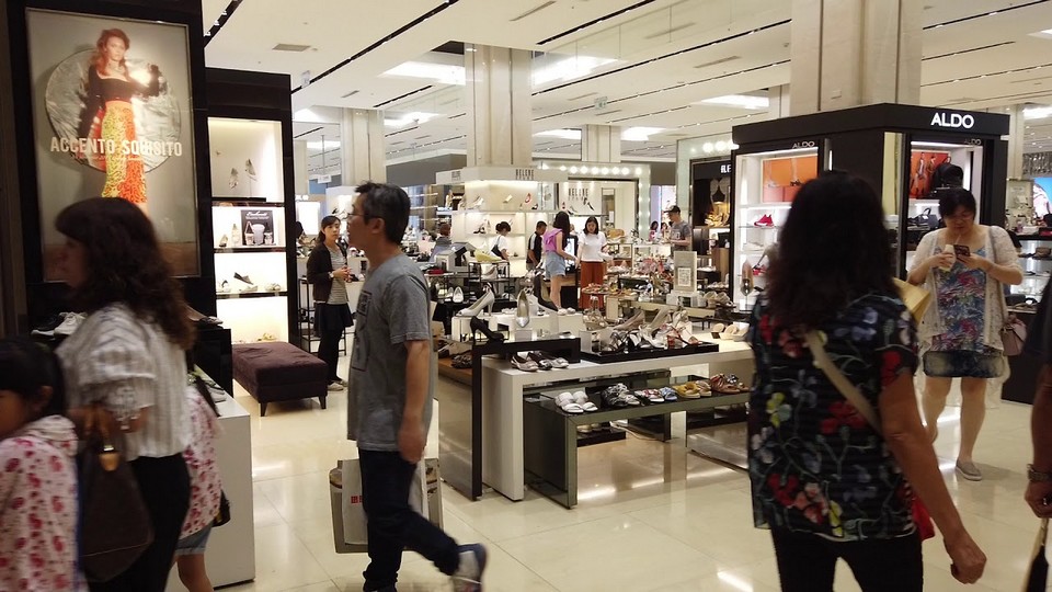 hanshin arena shopping plaza1