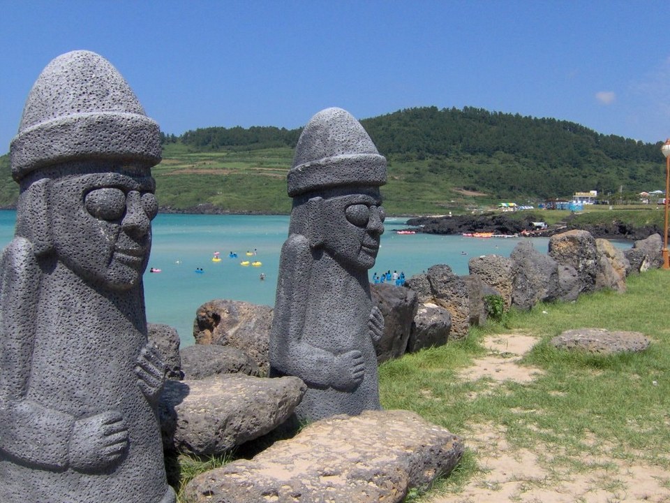 Dol hareubang beach (1)
