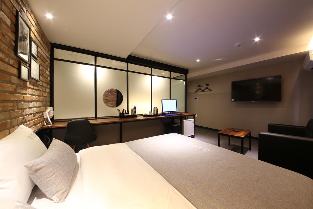 The Last Hotel cheap hotels in busan