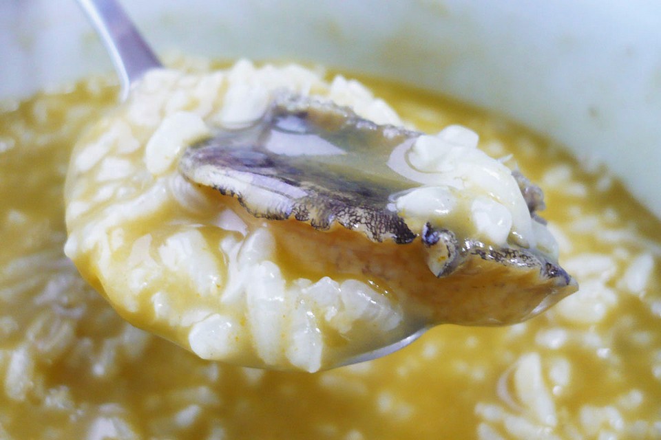 Jeonbok juk (abalone porridge) jeju (1)