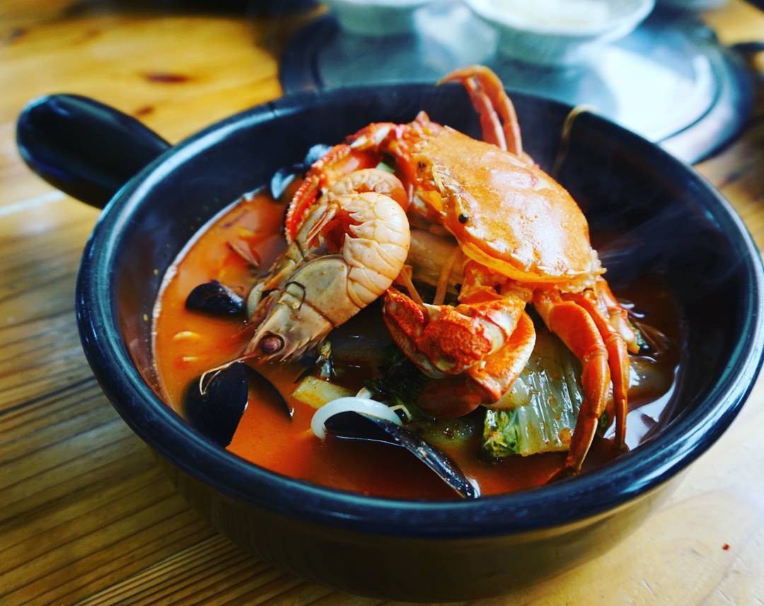 Jjamppong (Korean Spicy Seafood Noodle Soup) (1)