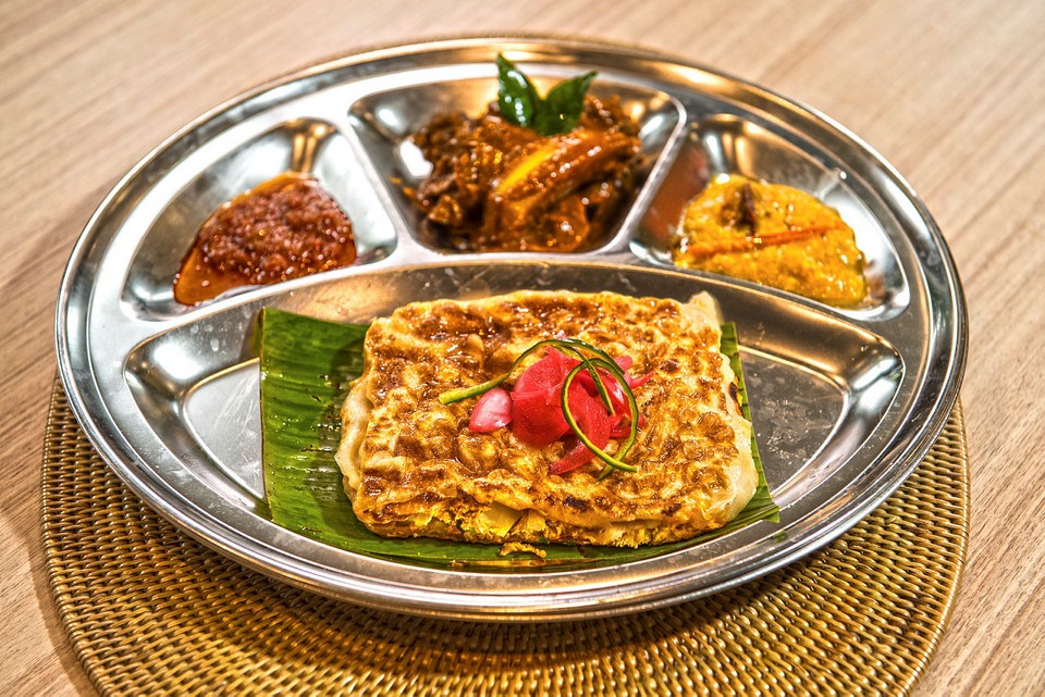 Murtabak must eat in malaysia (1)