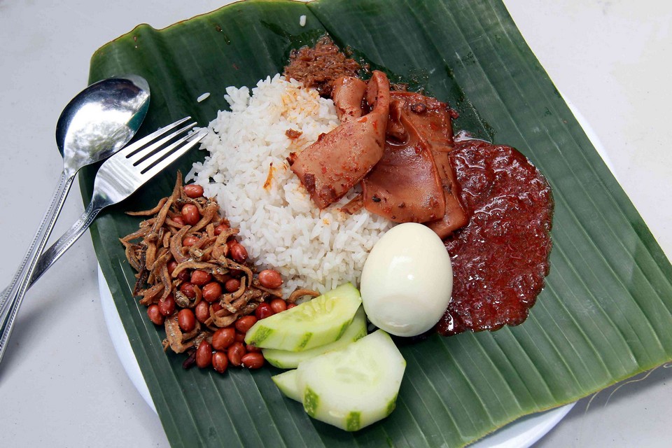 Nasi Lemak Tanglin malaysia must eat (1)