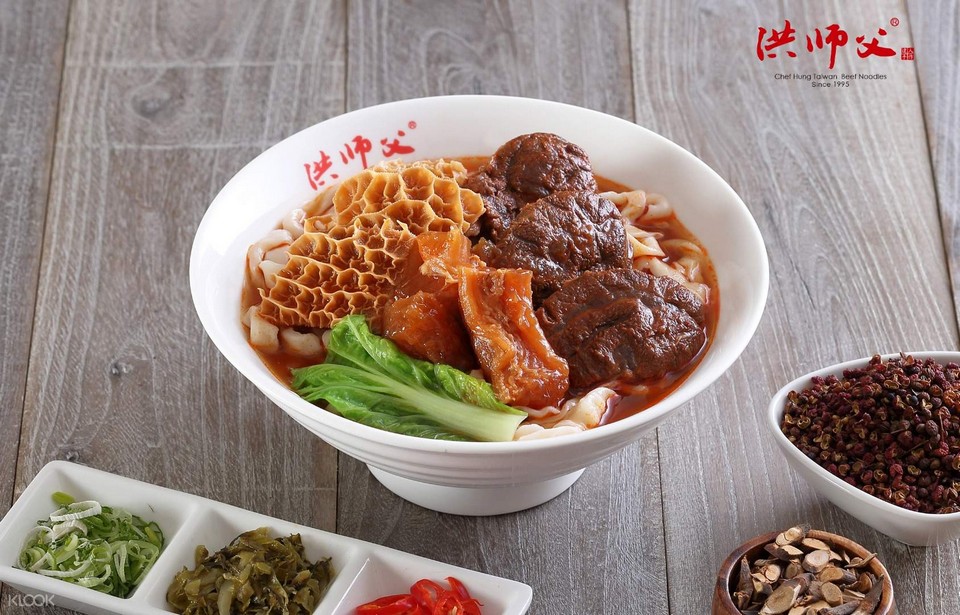 Chef Hung’s beef noodles (5)
