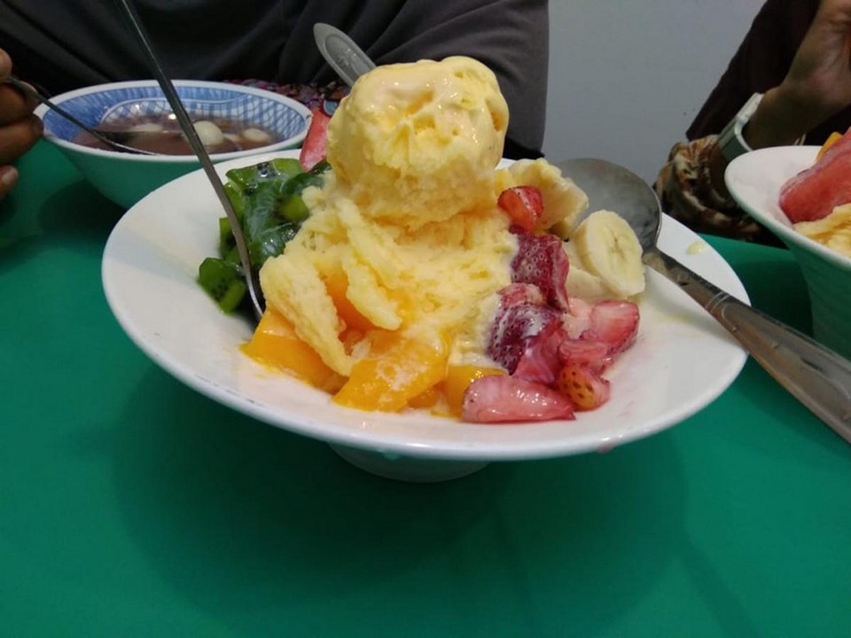 Shaved ice at Taro King (4)