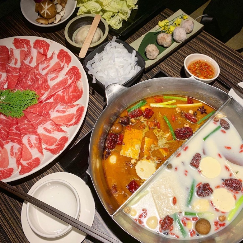 Twin-Side Hot Pot (Couples hot pot) at Wu Lao Guo (3)