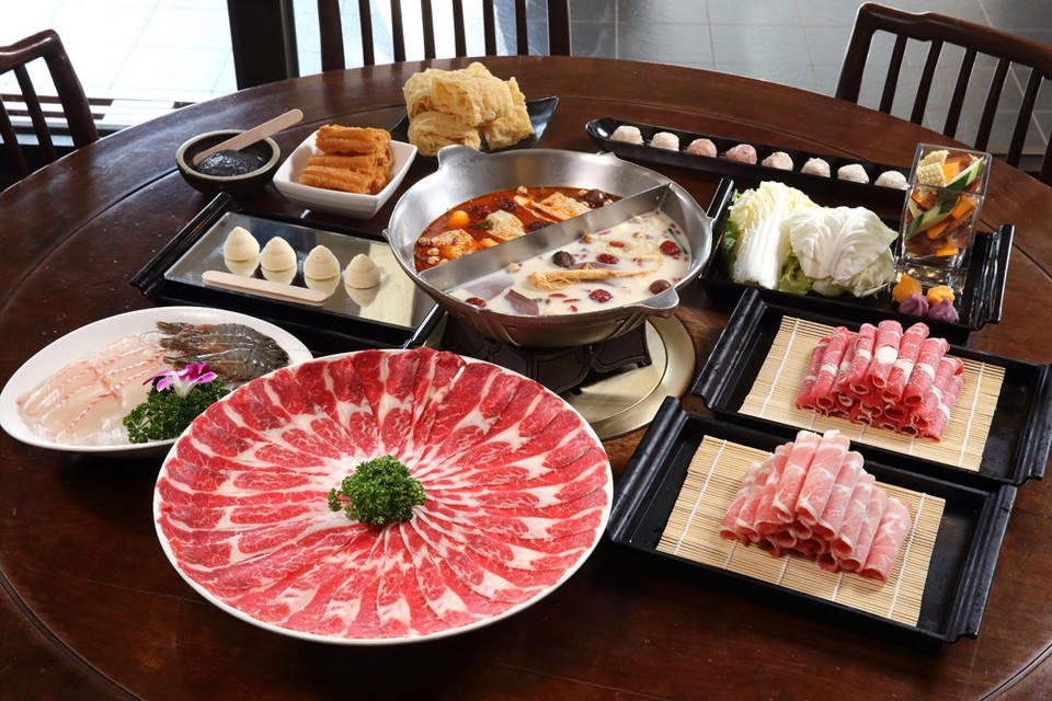 Twin-Side Hot Pot (Couples hot pot) at Wu Lao Guo (6)