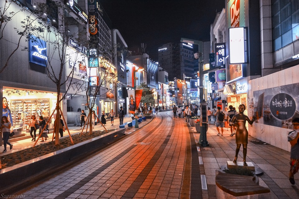 Gwangbok-dong Cultural & Fashion Street busan (1)