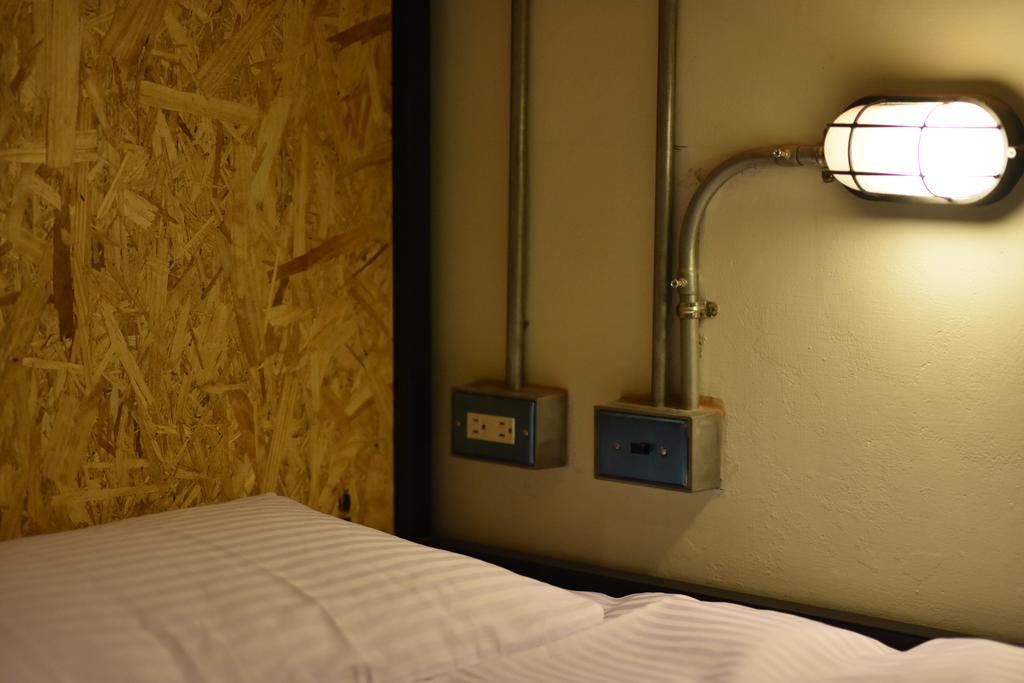 Budget hotel in Taichung Taiwan Park Hostel (1)