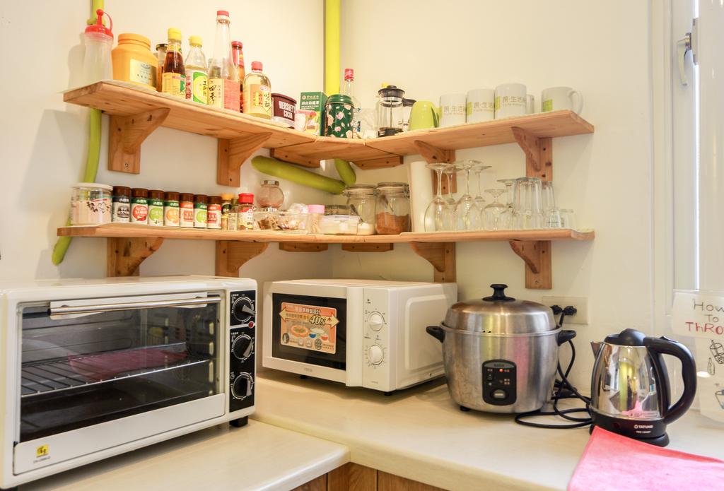 Cheap hotel in Taichung T-Life Hostel (1)