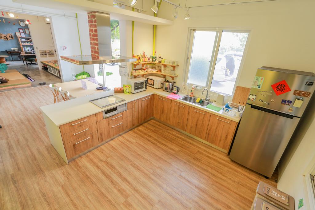 Cheap hotel in Taichung T-Life Hostel (1)
