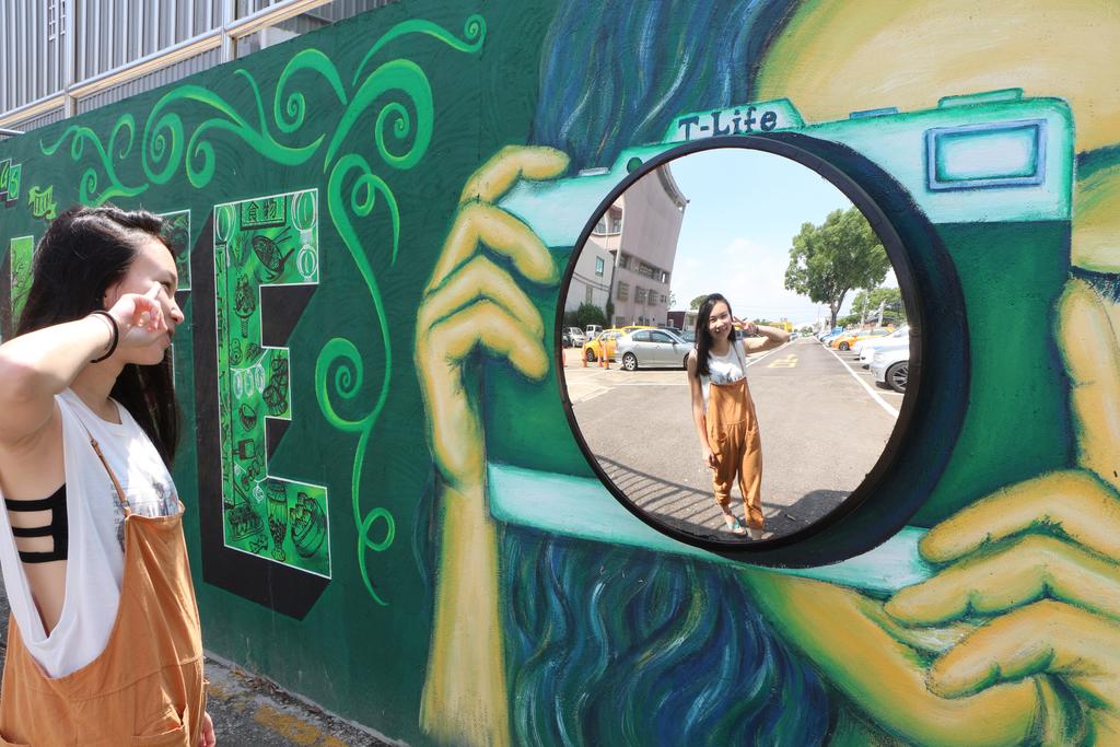 Cheap hotel in Taichung T-Life Hostel (1)