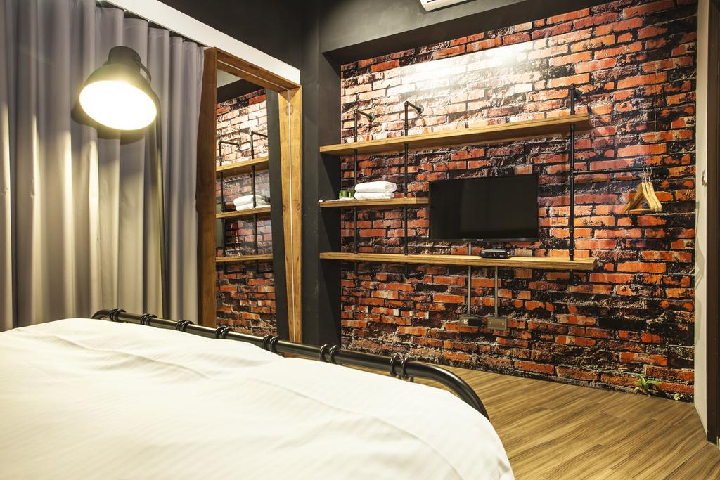 Cheap hotel in Taichung Yizhong Loft Hostel (1)