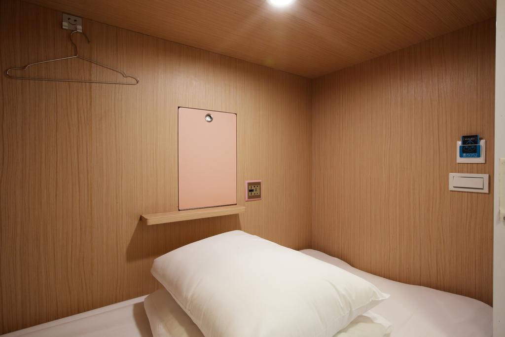 Taichung hostel near train station Loosha Hostel (1)