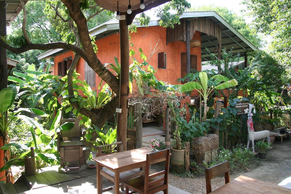 Baannoi Nornmuan Homestay chiang mai (16)