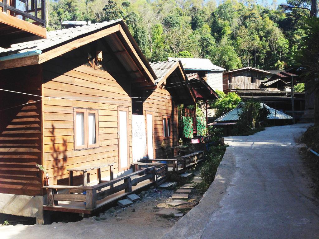 Kampong Coffee and Homestay,best hostels in chiang mai,cheap homestay in chiang mai,top hostels in chiang mai (11)