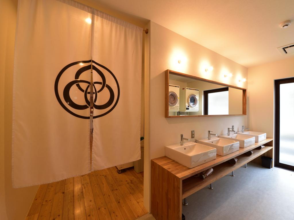 Best hostels in Osaka Japan Hostel Mitsuwaya (1)