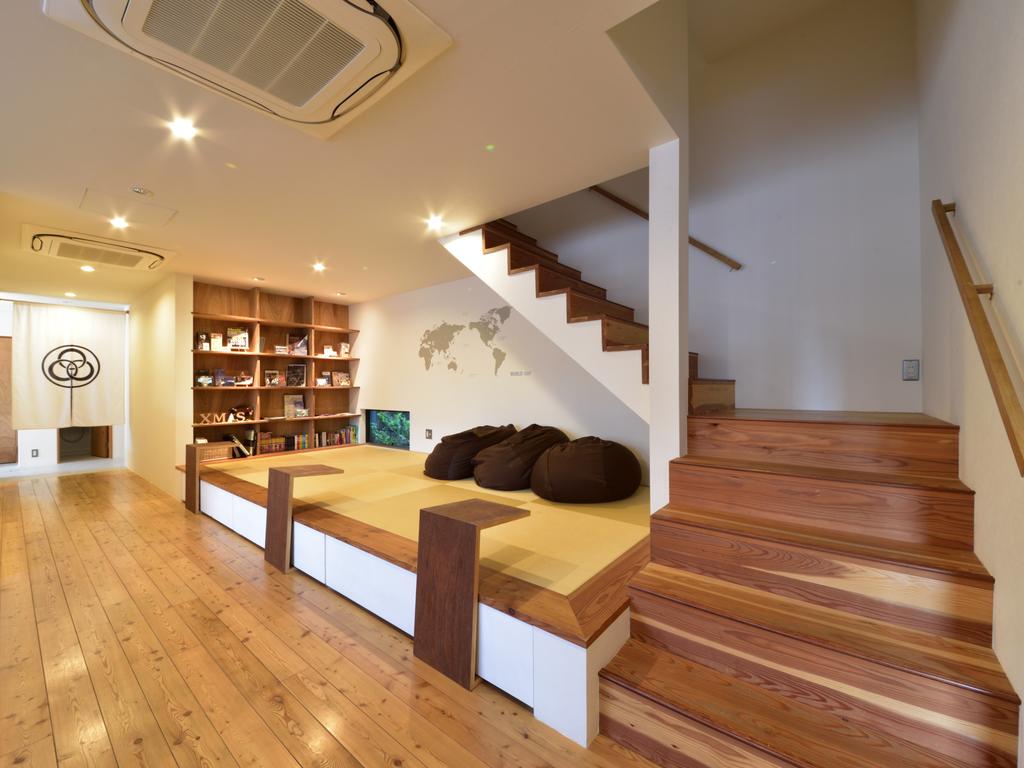 Best hostels in Osaka Japan Hostel Mitsuwaya (1)