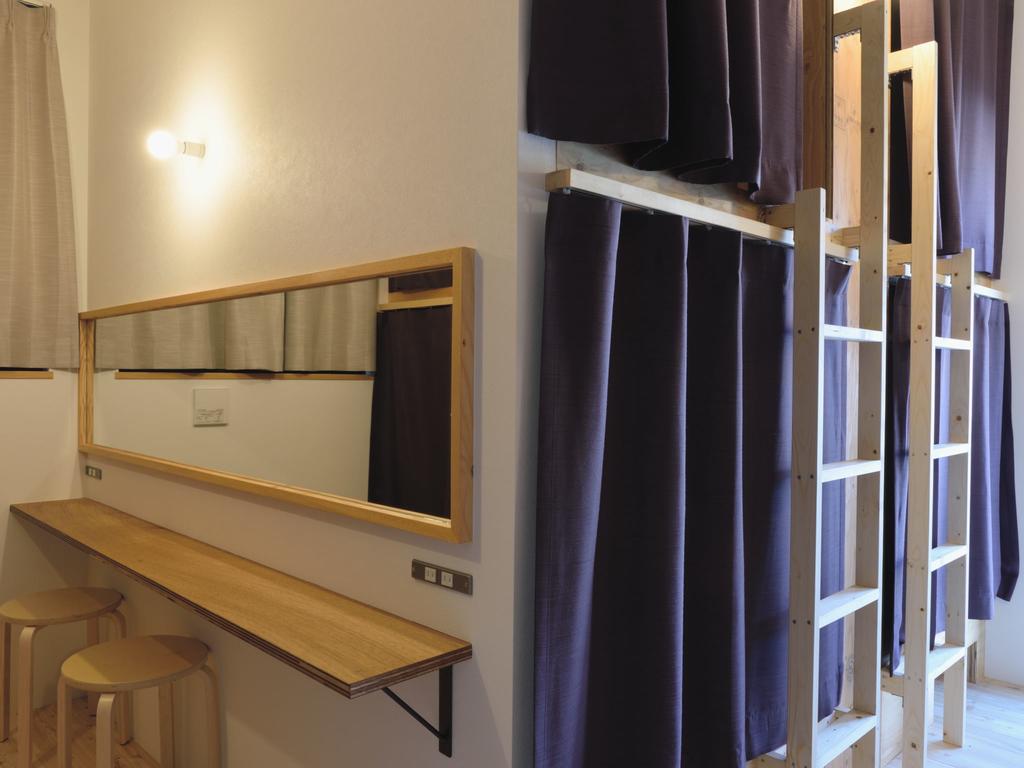 Best hostels in Osaka Japan Hostel Mitsuwaya (1)
