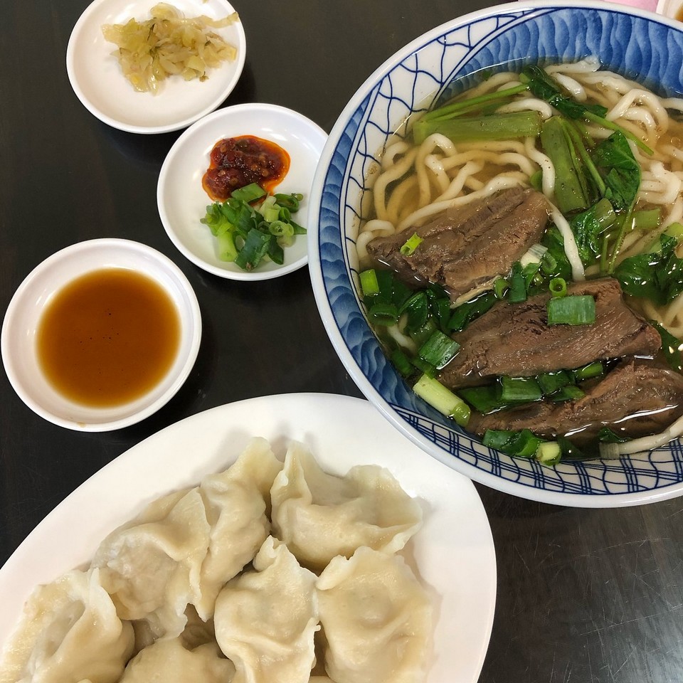 Best restaurants in Taichung Shuijiao (dumplings) at Shandong Dumplings and Noodles (1)