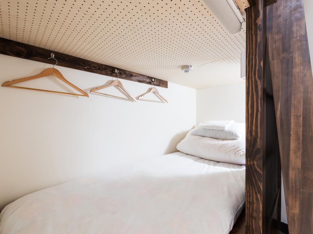 Cheap hostel Osaka Drop Inn Hostel (4)