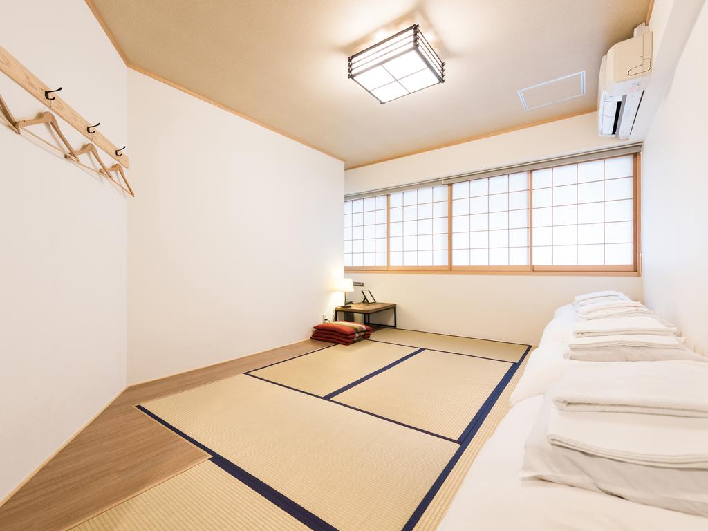 Cheap hostel Osaka Drop Inn Hostel (4)
