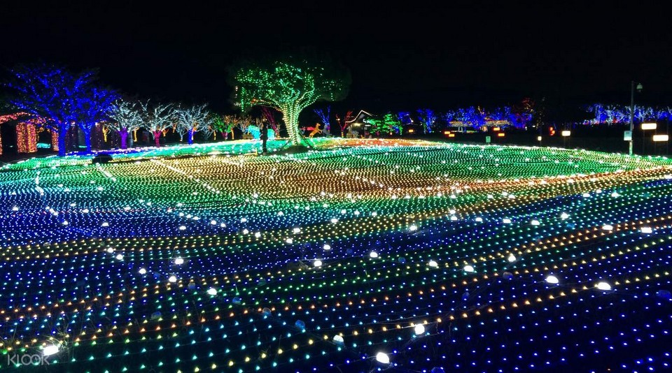 Busan things to do at night for couple Illumia (1)