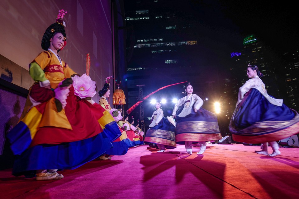 Things to do in Busan at night Busan Cultural Center (1)