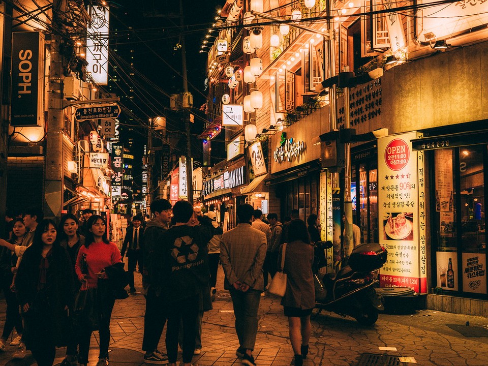 What to do in Busan at night Seomyeon (1)