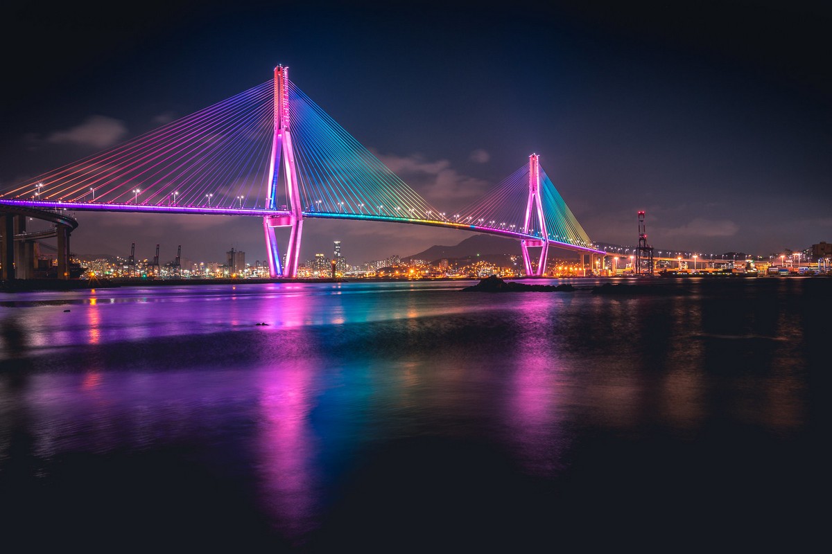 busan harbor bridge night view (1)