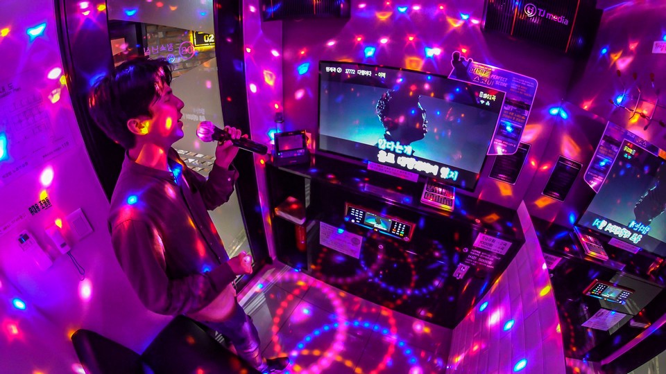 Fun things to do in Seoul at night Karaoke (1)