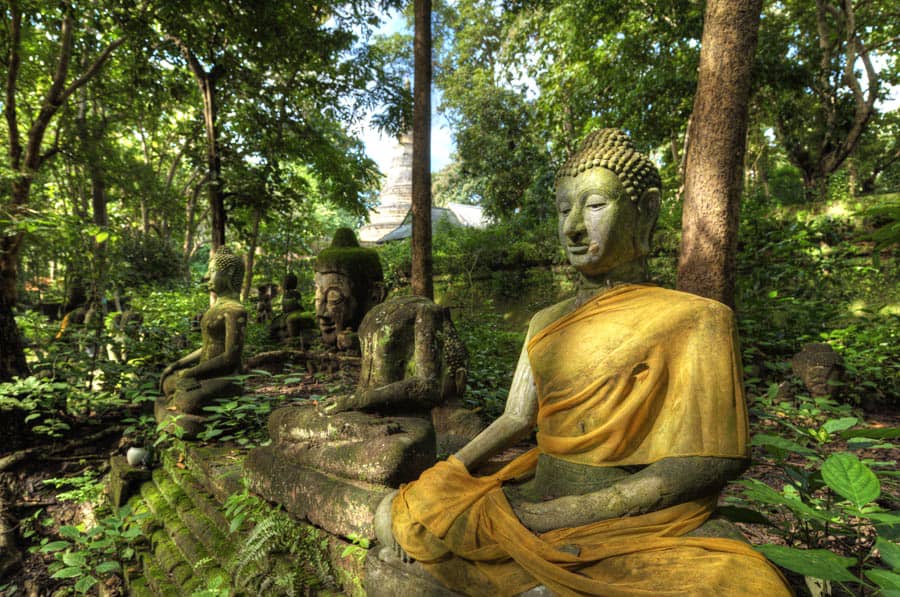 Wat Umong Temple (Tunnel temple)