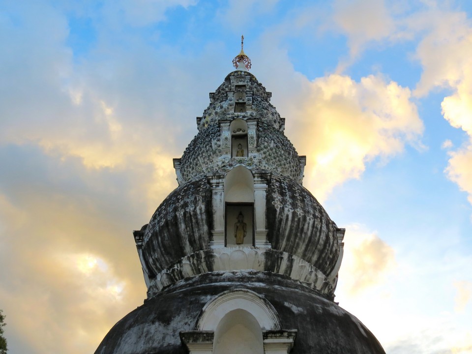 Must see places in Chiang Mai Wat Ku Tao (1)
