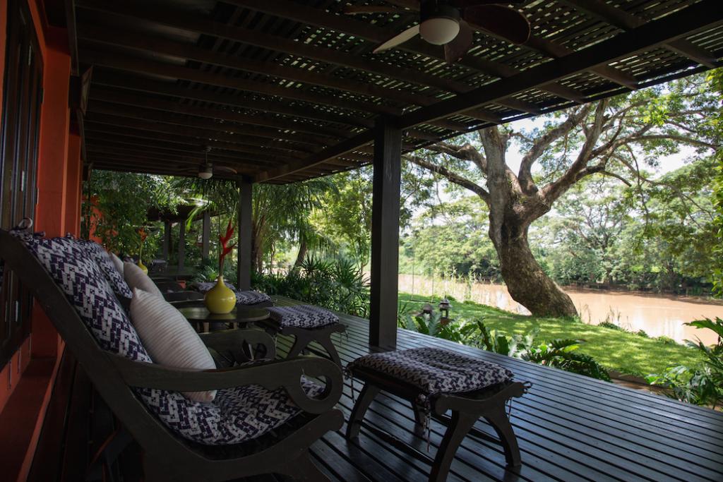 Baan Namping Riverside Village