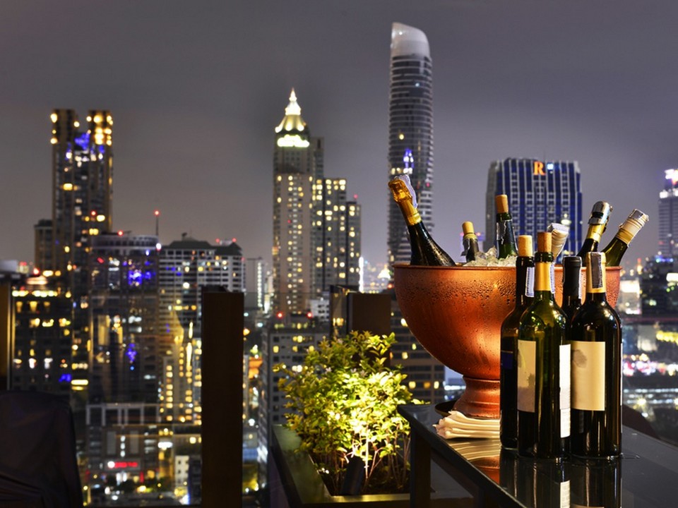 Best skybars Bangkok Vertigo – Banyan Tree Bangkok (1)