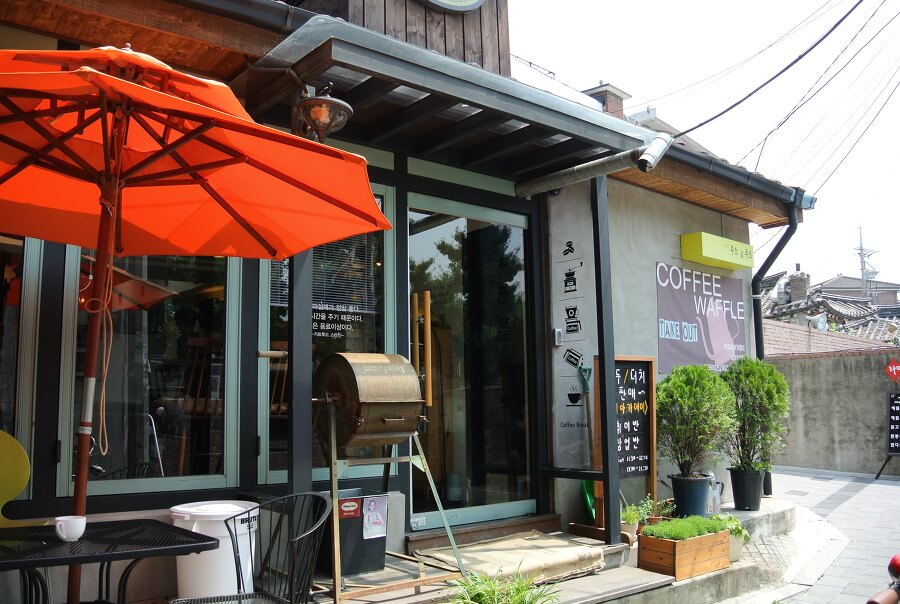 seoul theme cafe