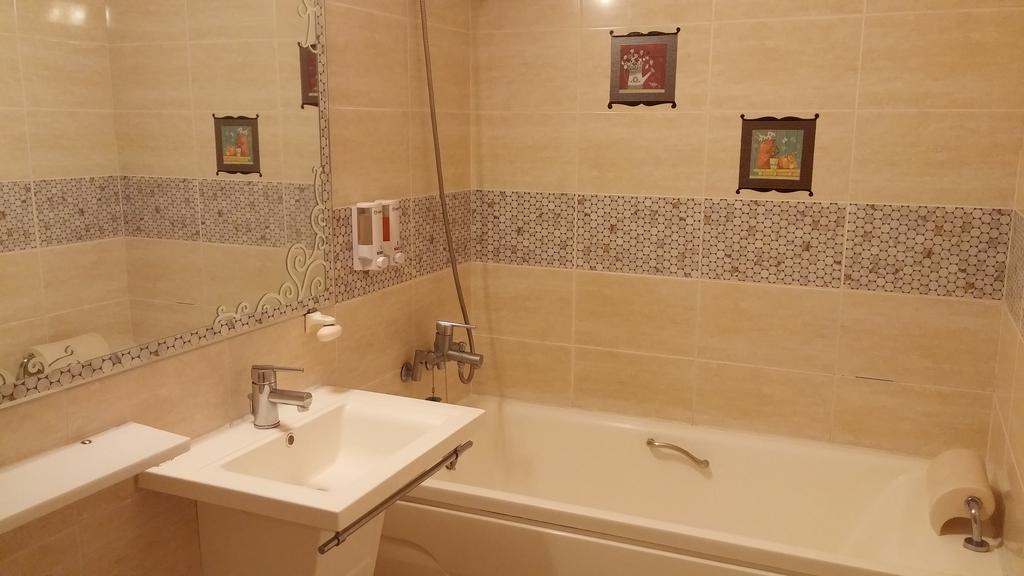 Cheap hotels in Jeju island Goodstay December Hotel (1)
