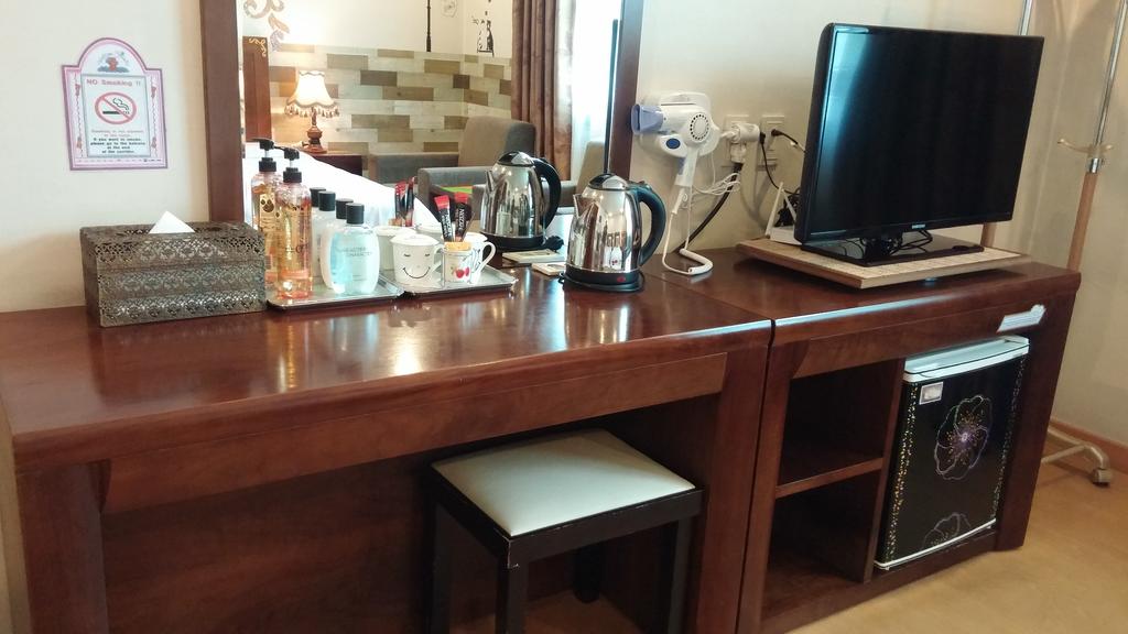 Cheap hotels in Jeju island Goodstay December Hotel (1)