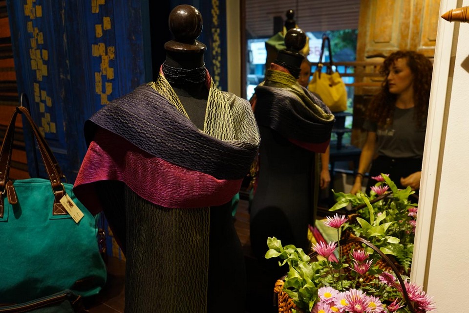 Handicraft Chiang Mai Sop Moei Arts (1)