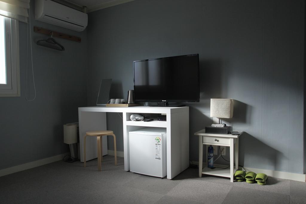 Jeju accommodation budget Hotel Gaon J Stay (1)