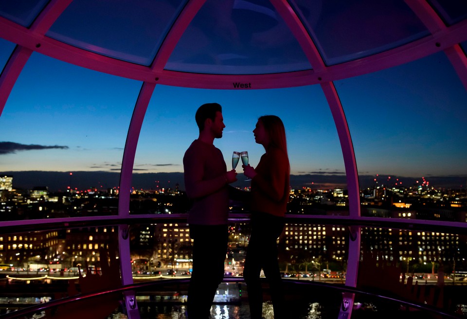 Best places to visit in London The London Eye (1)