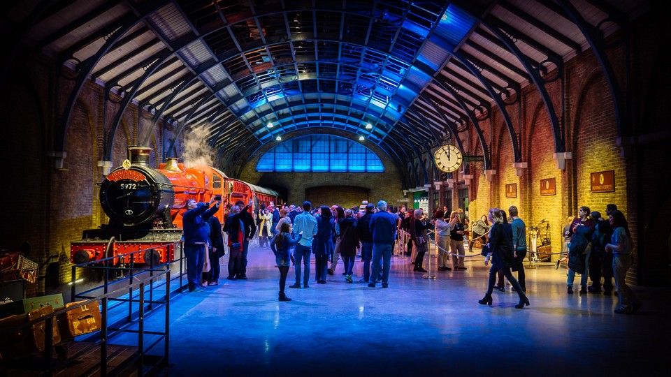 Warner Bros. Studio Tour London,best places to visit in london (1)