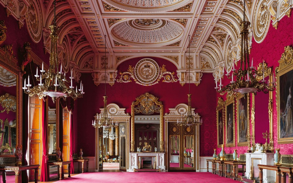 Where should I go in London Buckingham Palace (1)