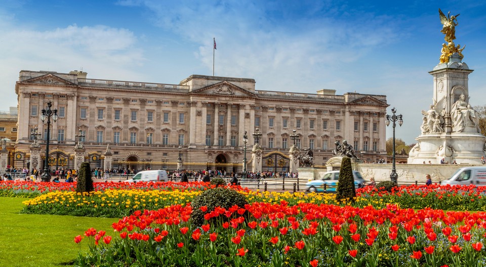 Where should I go in London Buckingham Palace (1)