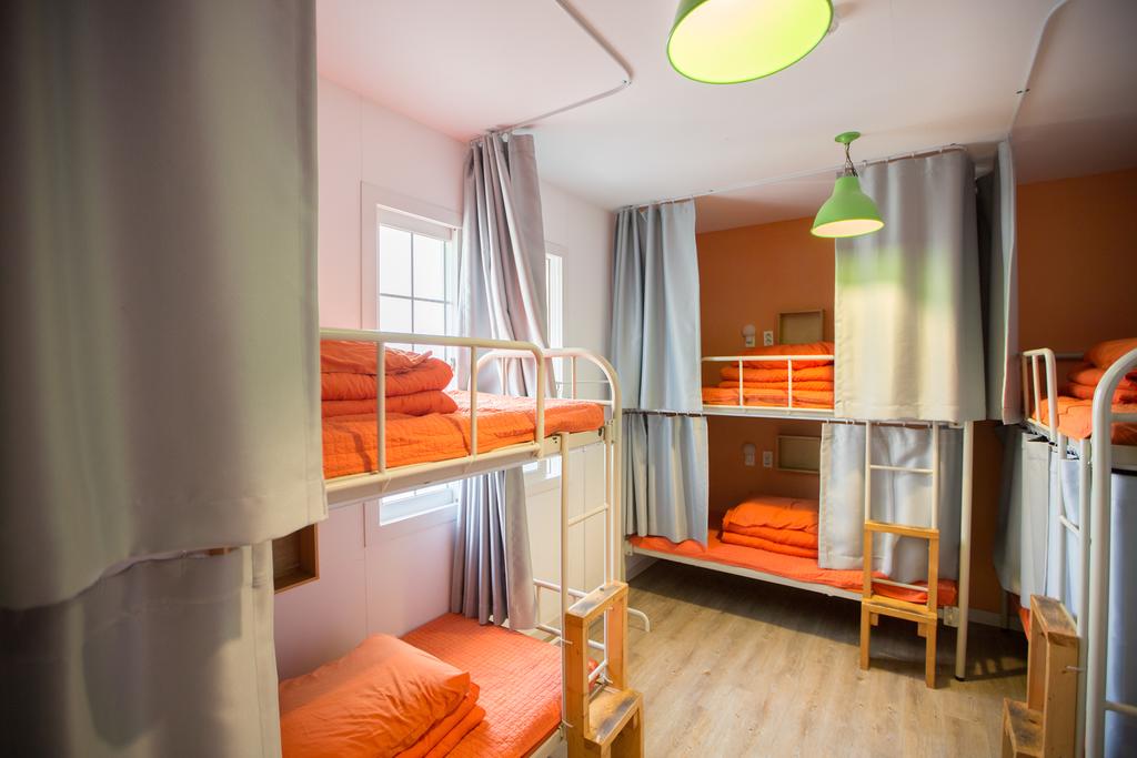 Cheap guesthouse in Jeju SUM Guest House Jeju Airport Branch (1)